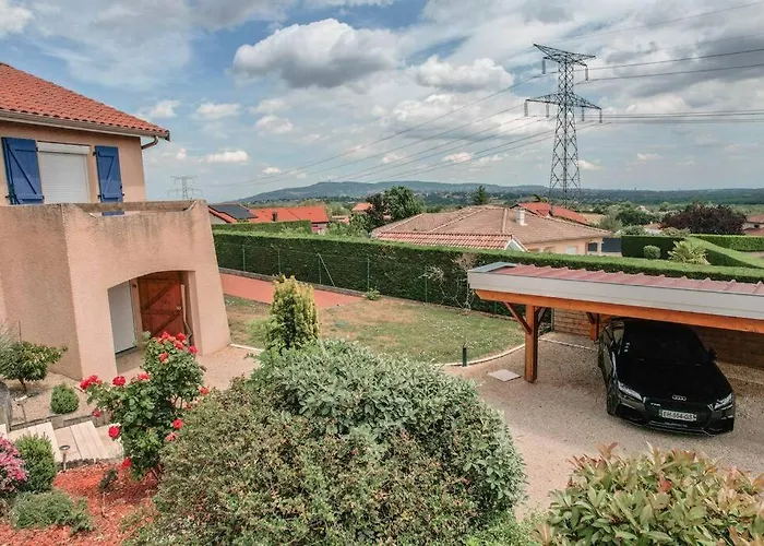 Magnifique Maison A Lentilly - Piscine